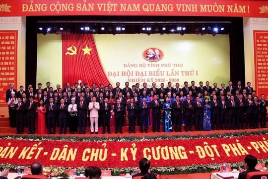 Phú Thọ đổi mới, xây dựng Đảng bộ trong sạch, vững mạnh