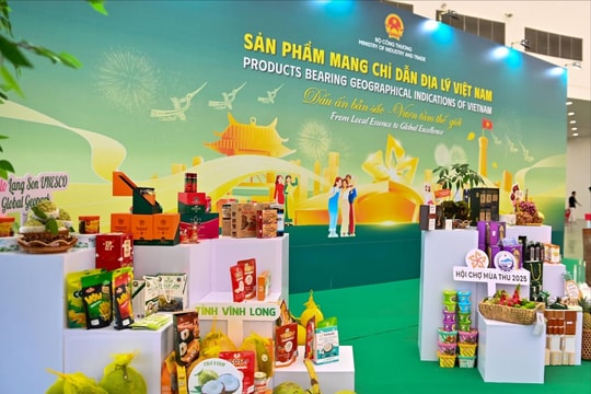 Doanh nghiệp Việt cần bứt phá bằng chuyển đổi số để vươn ra toàn cầu