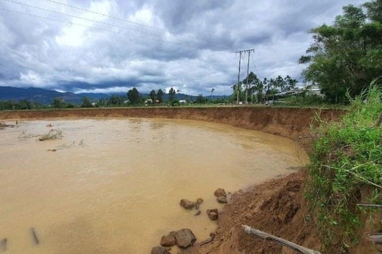 Gần 3 tỷ đồng khắc phục sạt lở sông Vu Gia và sông Quảng Huế