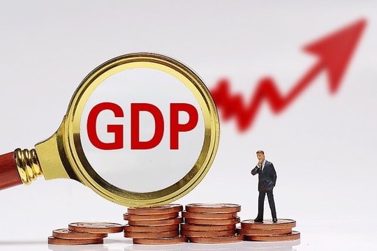 HSBC nâng dự báo tăng trưởng GDP năm 2025 của Việt Nam lên 7,9%