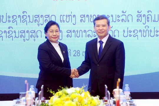 Tăng cường hợp tác Tòa án Việt Nam - Lào