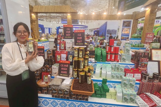 Sắc màu Điện Biên tại Hội chợ Mùa thu 2025