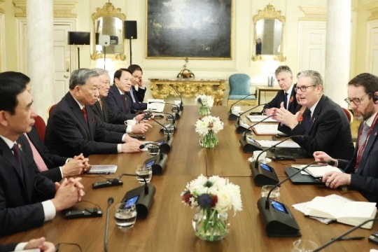 Tổng Bí thư Tô Lâm hội đàm với Thủ tướng Anh Keir Starmer