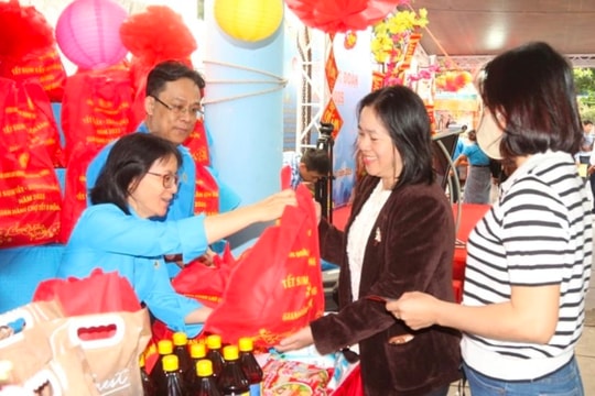 Tổ chức Chương trình "Chợ Tết Công đoàn - Xuân 2026" trực tuyến