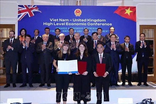 TP.HCM ký kết Bản ghi nhớ hợp tác với Vùng Đô thị Liverpool, Anh