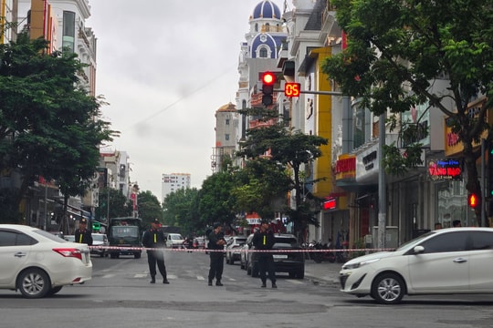 Phong tỏa khu phố mua bán vàng sầm uất nhất Thanh Hóa