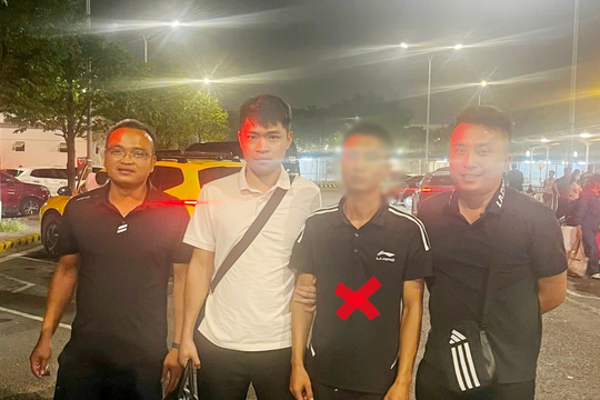 Bắt đối tượng truy nã lẩn trốn trên tàu vận tải