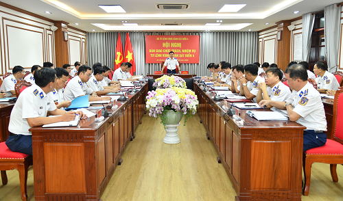 Bàn giao chức trách, nhiệm vụ Tư lệnh Vùng Cảnh sát biển 4