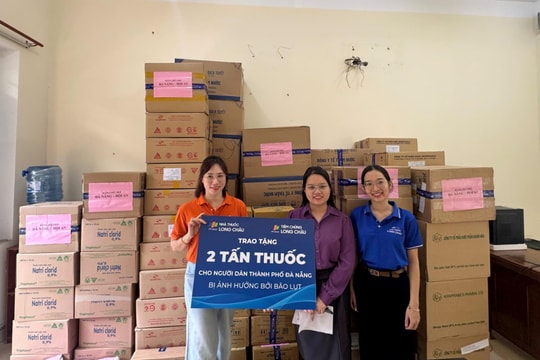 Long Châu hỗ trợ khẩn cấp 2 tấn thuốc và vật tư y tế cho người dân tại Đà Nẵng