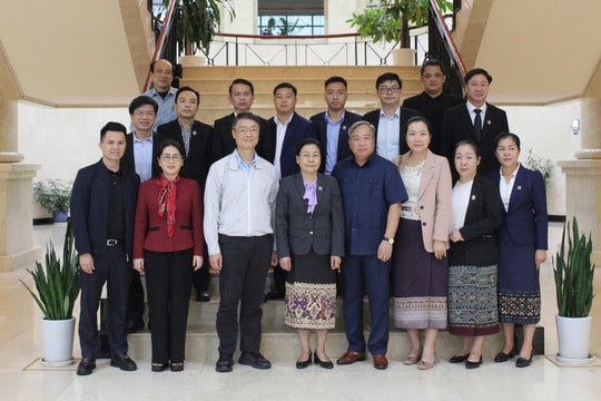 Đoàn đại biểu Tòa án nhân dân tối cao Lào thăm, giao lưu và khảo sát thực tế tại tỉnh Hà Tĩnh