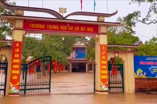 Vùng hạ du hồ Kẻ Gỗ ngập sâu, cảnh báo ngập lụt diện rộng