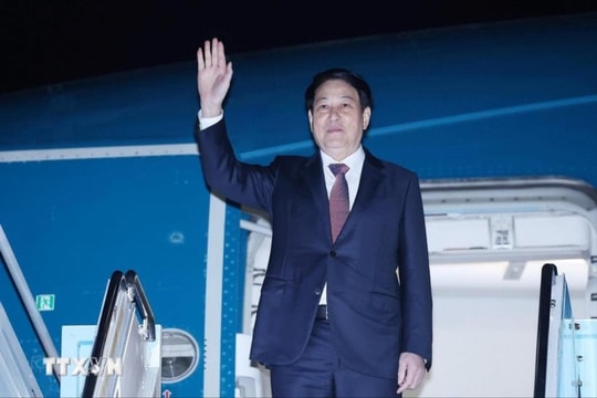 Chủ tịch nước kết thúc tốt đẹp chuyến công tác tham dự Tuần lễ Cấp cao APEC