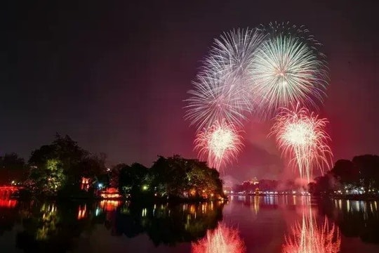 Hà Nội dừng bắn pháo hoa tại Lễ bế mạc Hội chợ Mùa thu 2025