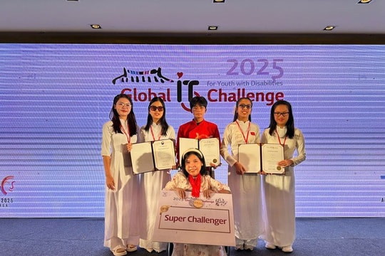 Việt Nam đạt 3 giải thưởng lớn tại cuộc thi công nghệ toàn cầu dành cho người khuyết tật