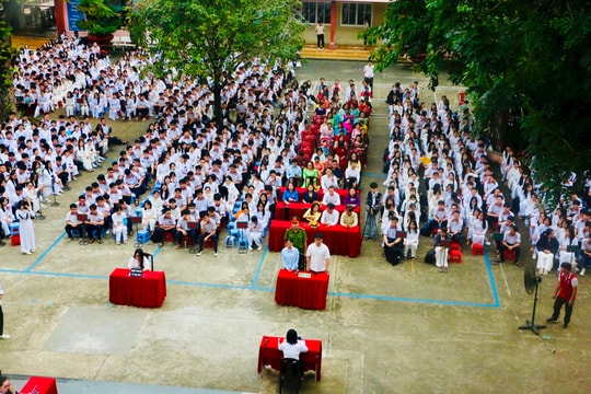 TAND Khu vực 2 TP.HCM, Trường THPT Thủ Đức, Báo Công lý tổ chức phiên tòa giả định tuyên truyền phòng, chống ma túy và thuốc lá điện tử