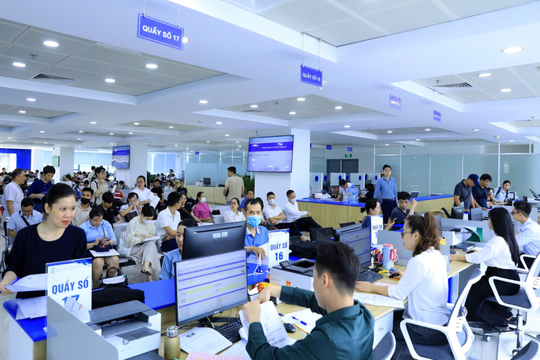 Tiếp tục hoàn thiện khung pháp lý về tổ chức, quản lý bộ máy hành chính