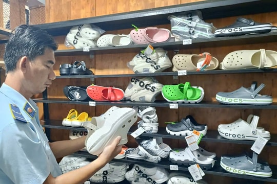 TP.HCM: Kiểm tra 3 cơ sở, tạm giữ 145 sản phẩm vi phạm