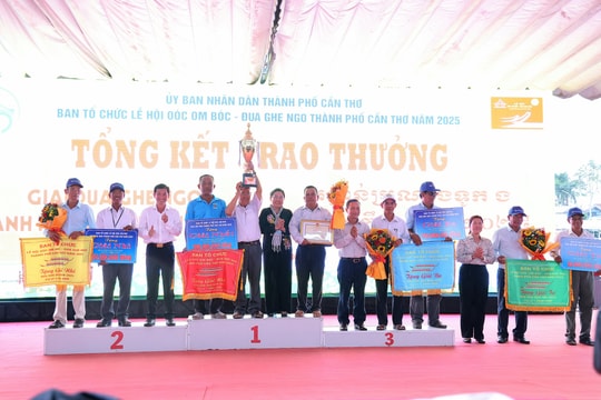 Bế mạc Giải đua ghe Ngo Cần Thơ năm 2025