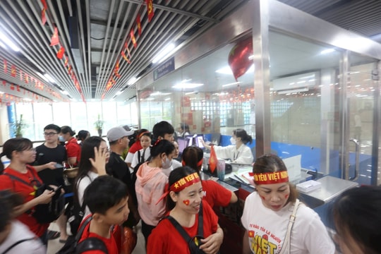 Từ 18/11: Tuyến đường sắt Cát Linh - Hà Đông chuyển hệ thống thẻ vé mới