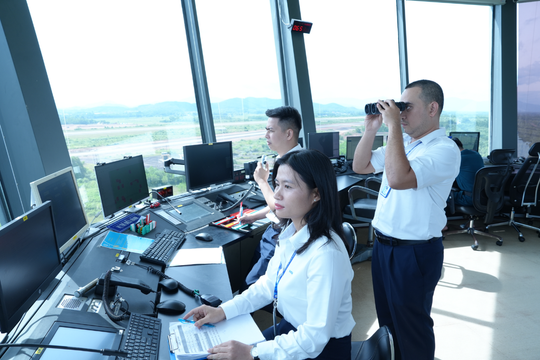 Ứng phó bão, ngành quản lý bay trực chiến 24/24h