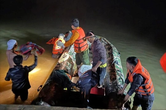 Hai anh em đánh cá bị lật thuyền: Tìm thấy thi thể người anh