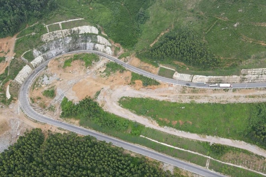 “Tạm đóng" tuyến giao thông qua đèo An Khê