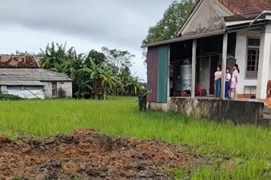 Quảng Trị: Nguyên nhân vụ nổ trên ruộng lúa