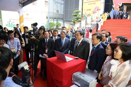 Chủ tịch Quốc hội Trần Thanh Mẫn dự Lễ hưởng ứng Ngày Pháp luật Việt Nam