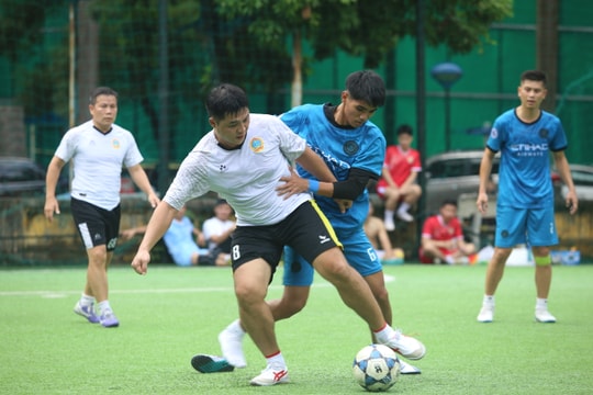 Đội bóng đá nam TANDTC đoạt giải Nhất Giải Bóng đá HCMA OPEN CUP năm 2025