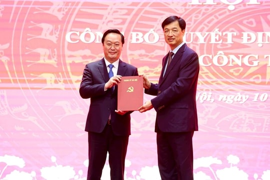 Bí thư Tỉnh ủy Nghệ An giữ chức Phó Bí thư Thành ủy Hà Nội