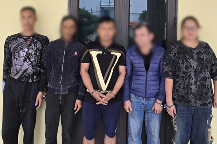 Bắt nhóm nam, nữ tổ chức sử dụng, mua bán ma túy