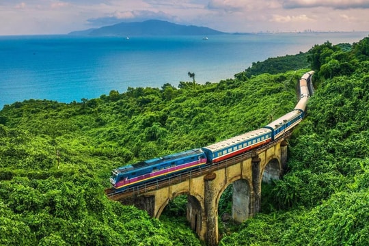 Đẩy nhanh tiến độ giải phóng mặt bằng Dự án đường sắt Lào Cai - Hà Nội - Hải Phòng