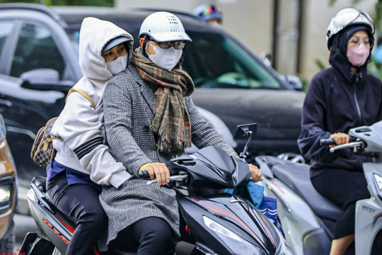 Miền Bắc rét đậm, miền Trung mưa lớn kéo dài