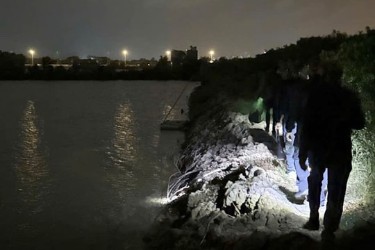 Ra quân xử lý nạn tận diệt chim trời