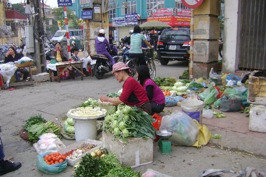 Hà Nội quyết liệt xử lý “chợ cóc”, “chợ tạm” và cơ sở giết mổ không đảm bảo
