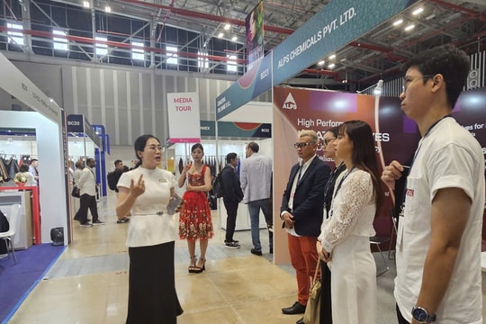 TP.HCM khai mạc cùng lúc 2 triển lãm