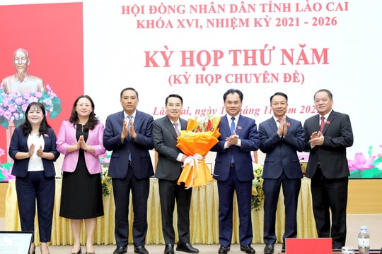 Đồng chí Nguyễn Tuấn Anh được bầu giữ chức Chủ tịch UBND tỉnh Lào Cai