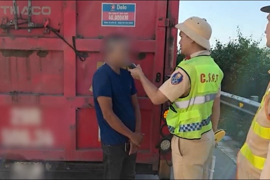 Xử phạt cả lái xe và chủ xe vi phạm nồng độ cồn