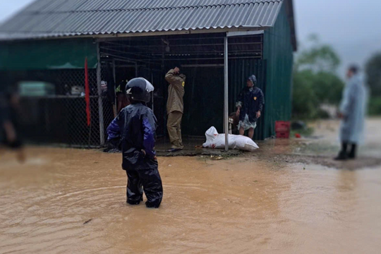 Quảng Trị đối mặt nguy cơ lũ lớn sau cơn mưa kéo dài