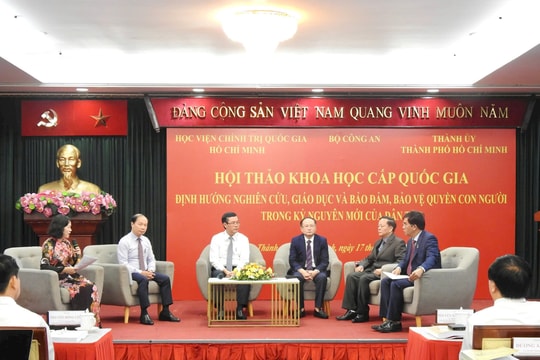 Phát huy nhân tố con người trong kỷ nguyên mới