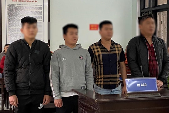 Mua ma túy 'bay lắc' trong bar, 4 bị cáo nhận án tù