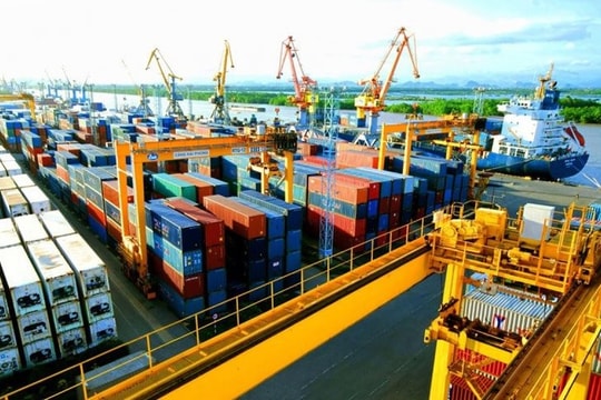 Thủ tướng yêu cầu tập trung giữ vững ổn định kinh tế vĩ mô, thúc đẩy xuất khẩu
