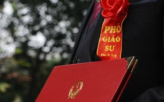 900 ứng viên được công nhận đạt tiêu chuẩn giáo sư, phó giáo sư năm 2025