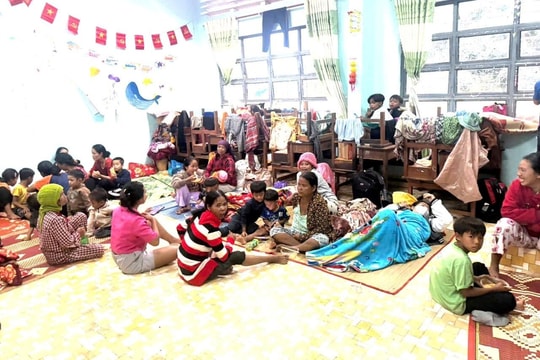 Một xã ở Gia Lai sơ tán hàng nghìn người vì mưa, lũ