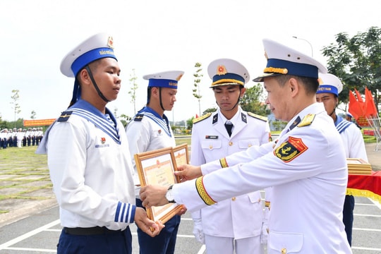 Trung tâm Huấn luyện Vùng 2 Hải quân nâng cao chất lượng đào tạo hạ sĩ quan chuyên môn kỹ thuật