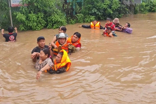 Gia Lai: Sau tiếng nổ dưới đất, nhiều nhà ở xã Ia Rsai xuất hiện vết nứt