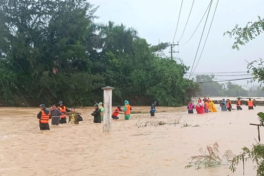 Mưa lũ ở miền Trung - Tây Nguyên: 68 người chết, mất tích