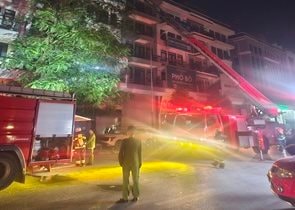 Hà Nội: Đám cháy xảy ra trong đêm tại phường Thanh Liệt