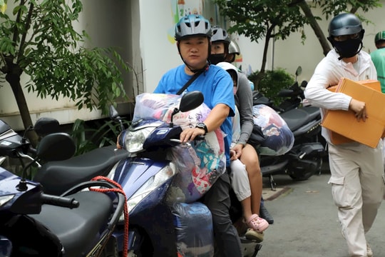 TP.HCM kêu gọi nguồn lực giúp bà con miền Trung tái thiết sau lũ