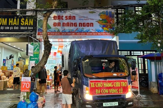 Đà Nẵng mang yêu thương đến người dân vùng lũ Phú Yên cũ sau thiên tai